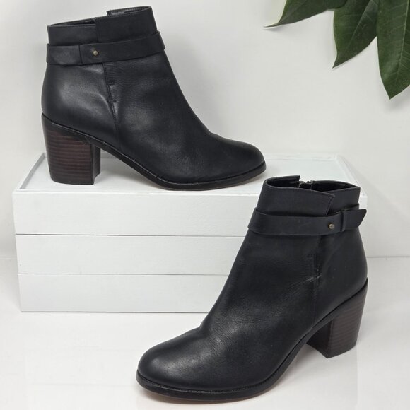 Halogen Womens 8.5 Boots Leather Black Ankle Booties Block Heel Strap Almond Toe - Picture 1 of 10